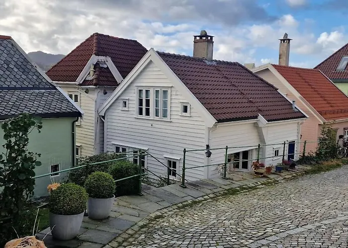 Det Gronne Huset I Verftsgaten *